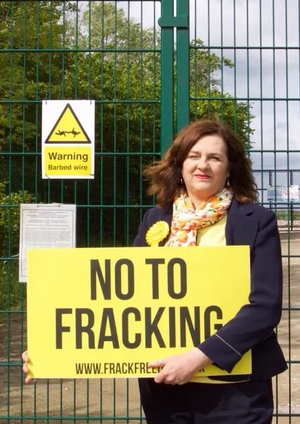 Di Keal anti-fracking